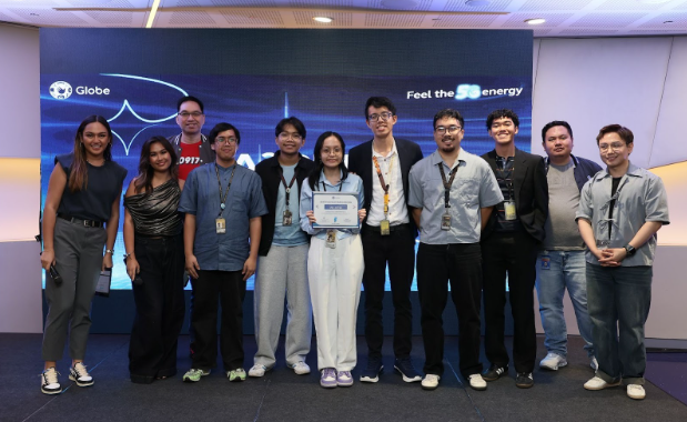 Globe Awards UST Students’ Light Adaptive Intelligent City in the “5G Energy” Building Craft Mission Competition